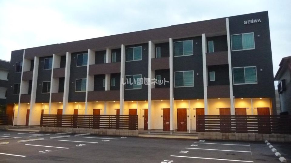 プレミアム県庁前(B棟)の外観画像