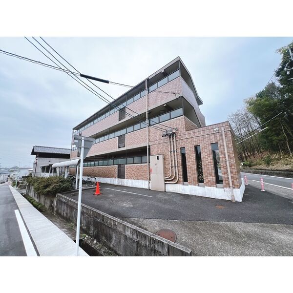 ハイツ山光の外観画像
