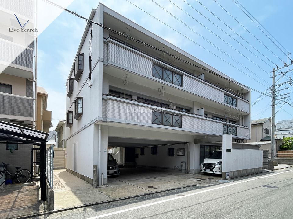 ハイツ室見の外観画像