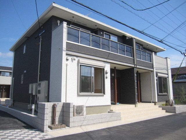 ポラリスⅧの外観画像
