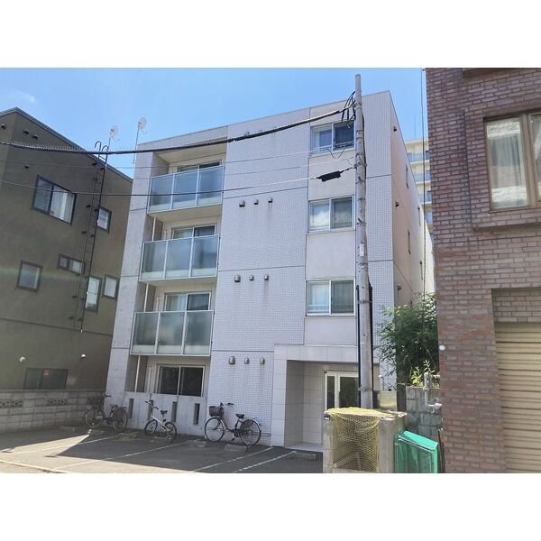 INFINITY宮の森Ⅱの外観画像