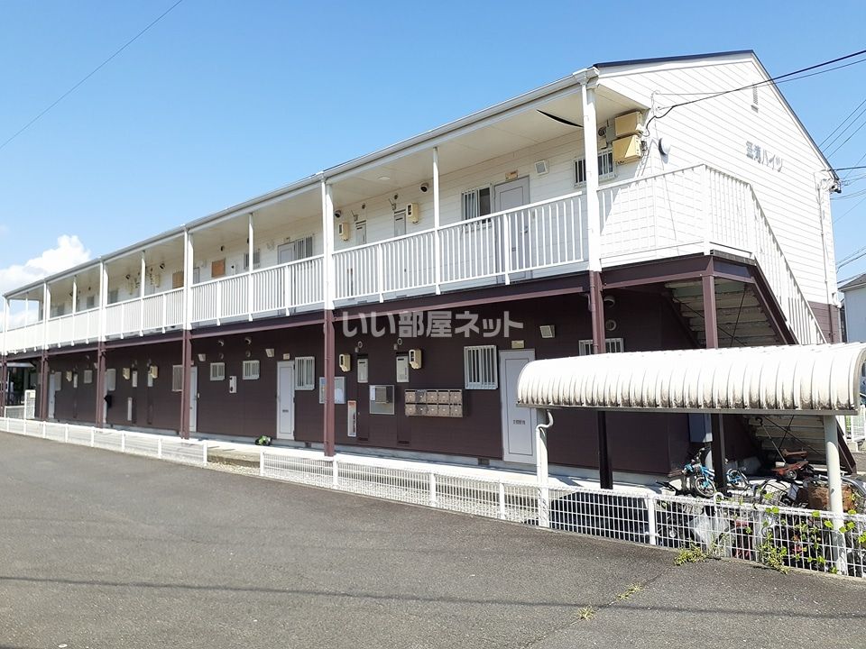 三滝ハイツの外観画像