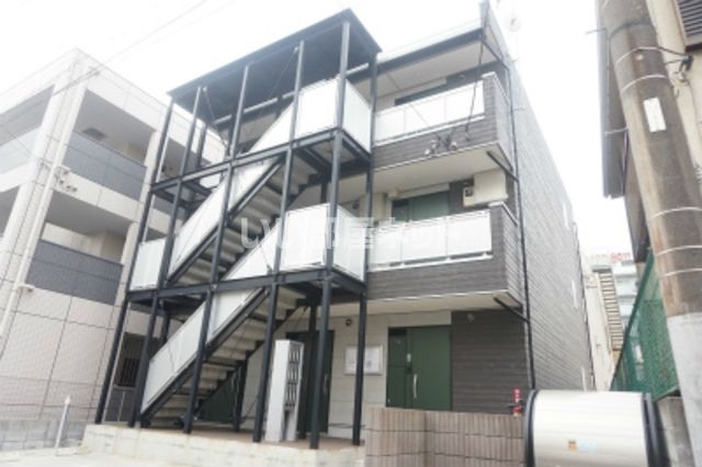 オリバ ソガ スタの外観画像