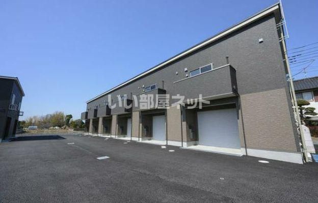 ユノアーレ ベースIの外観画像