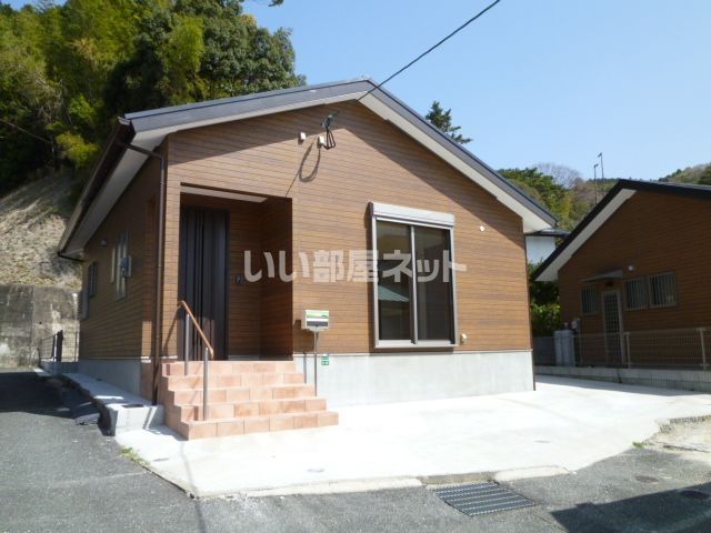 脇山1丁目戸建の外観画像
