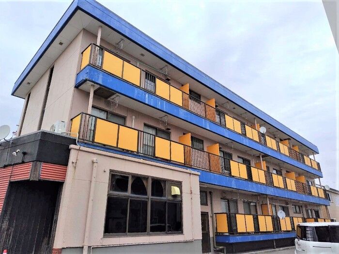 ほどのニッセイハイムの外観画像