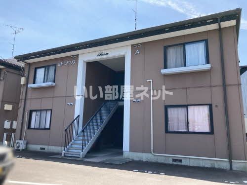 ミトラパリス A棟の外観画像