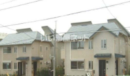 ヒルサイドコートの外観画像