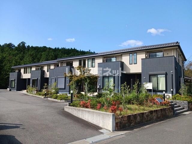 ヴィラ宮の前の外観画像