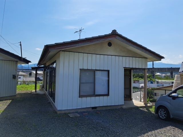 西光寺貸家の外観画像