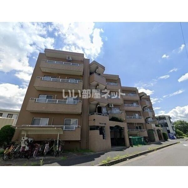 プロッシー朝宮の外観画像