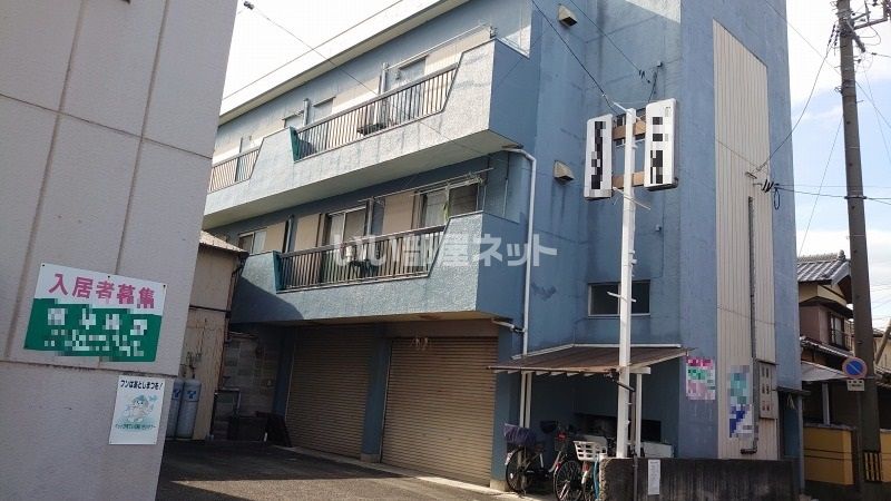 横井マンションの外観画像