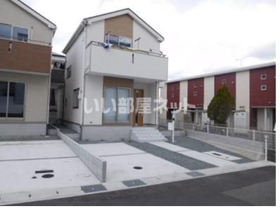 飾東町庄戸建の外観画像