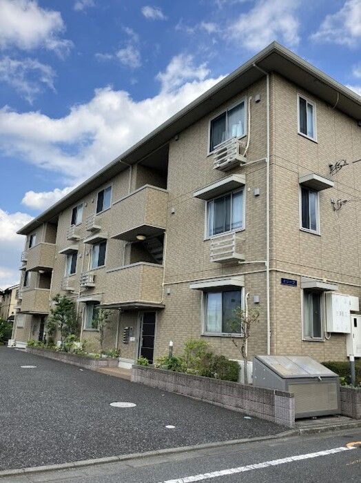 オリーブの外観画像