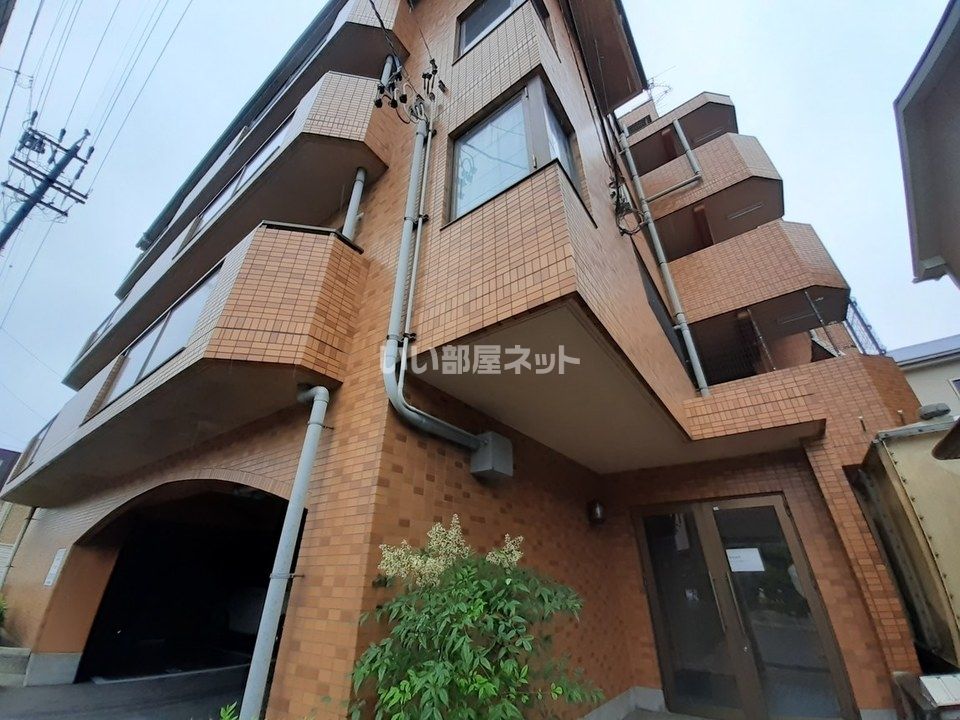 サンパレスの外観画像