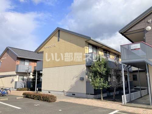 サウスウイングB棟の外観画像