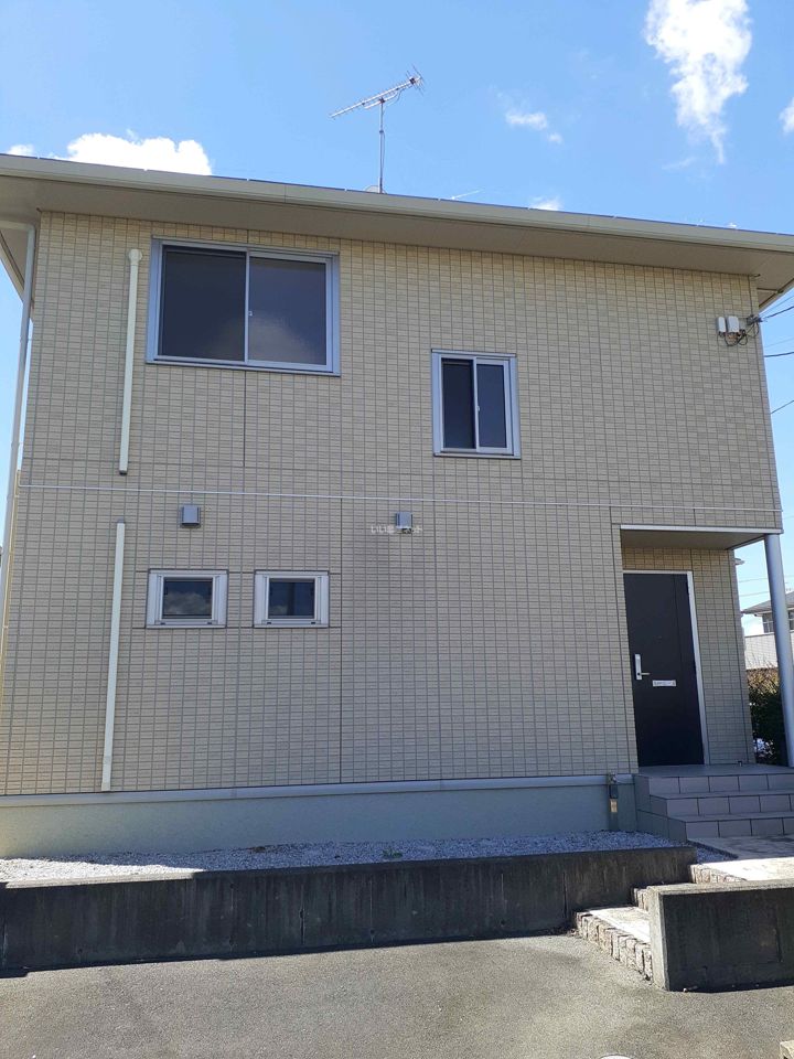 初生町貸家 Cの外観画像