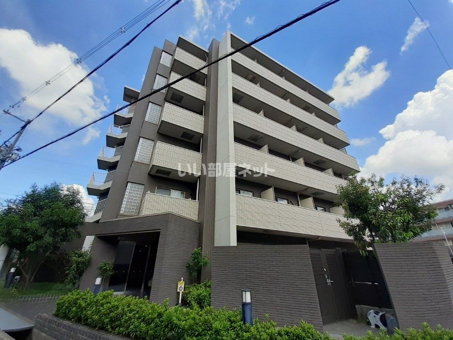 山崎マンション13の外観画像