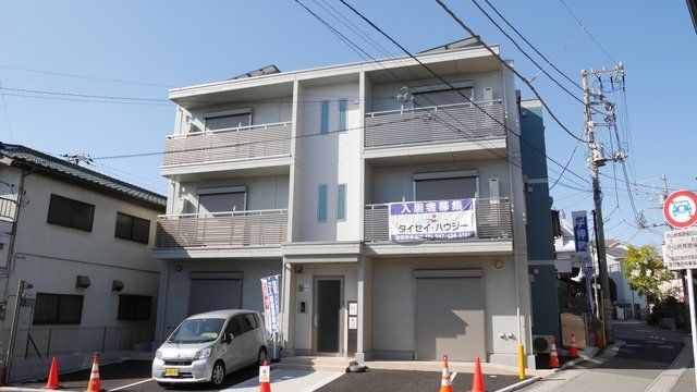 Yamato海神駅前の外観画像