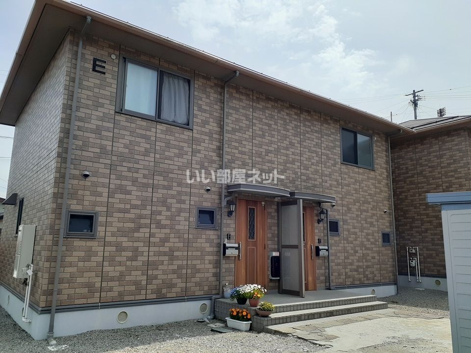 ロイヤルガーデンエリナ C/D/Eの外観画像