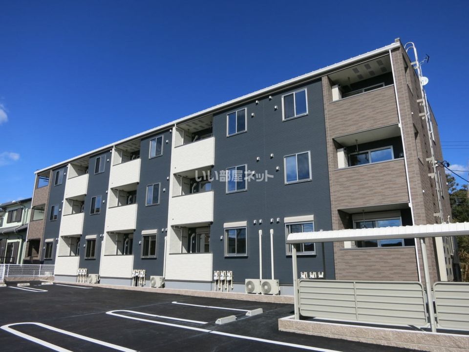 モデッサ 井上の外観画像