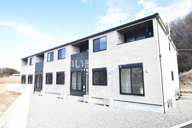 ミオ・セレーノの外観画像