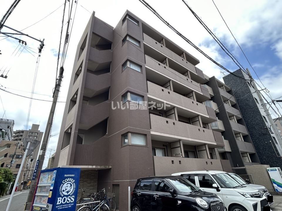 ロイヤルハイツ荒田の外観画像