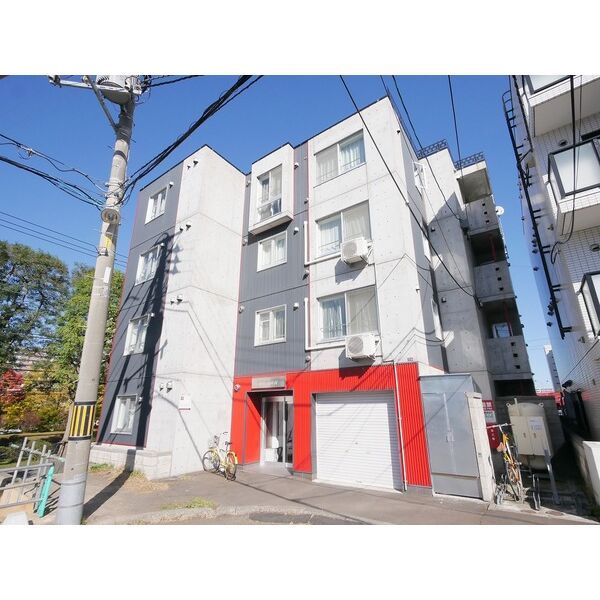TILA新札幌の外観画像