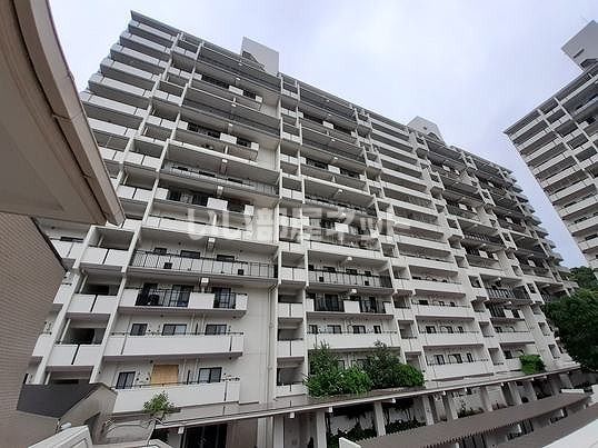 ロイヤルコート半田弐番館の外観画像