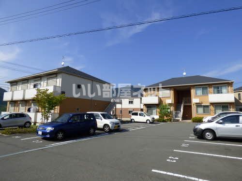 シャーメゾン楽音寺Cの外観画像