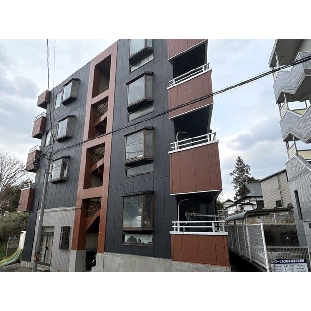 LIFE BASEの外観画像