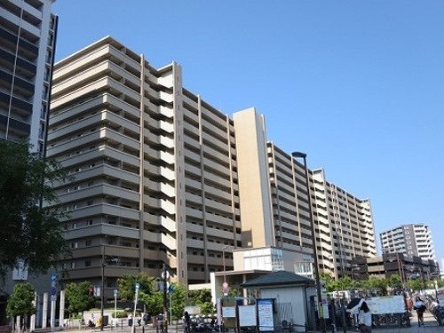 大阪ブライトパークスの外観画像