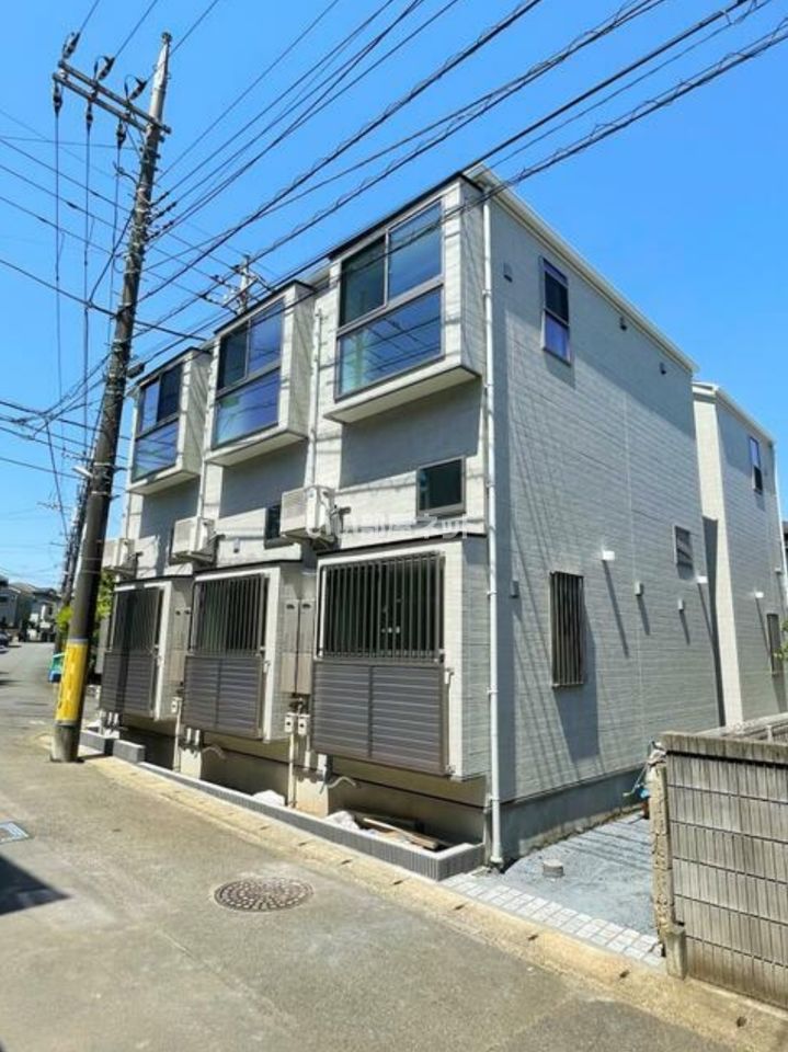 サンシャルム生田の外観画像