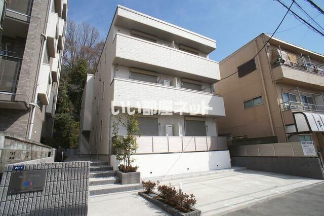 クラリス・Yの外観画像