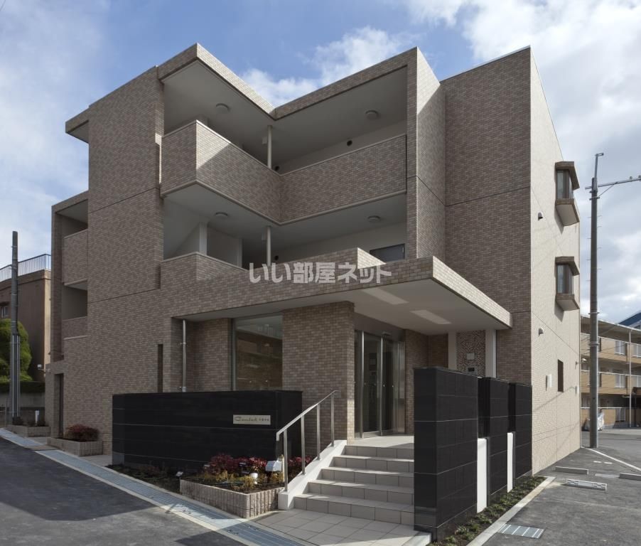 コンフォート千里中央の外観画像