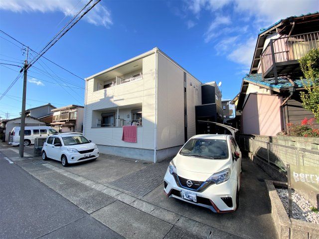 ベリーの外観画像