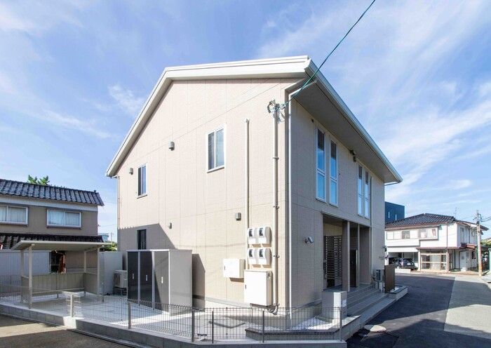 ロイヤルウエスト若宮の外観画像