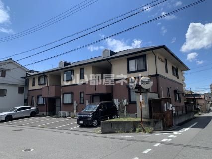 ハイカムールの外観画像