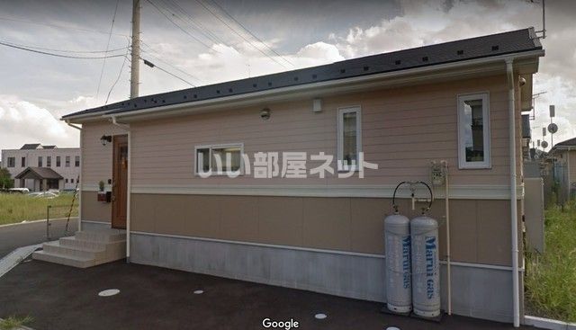 東中田三浦貸家4号棟の外観画像