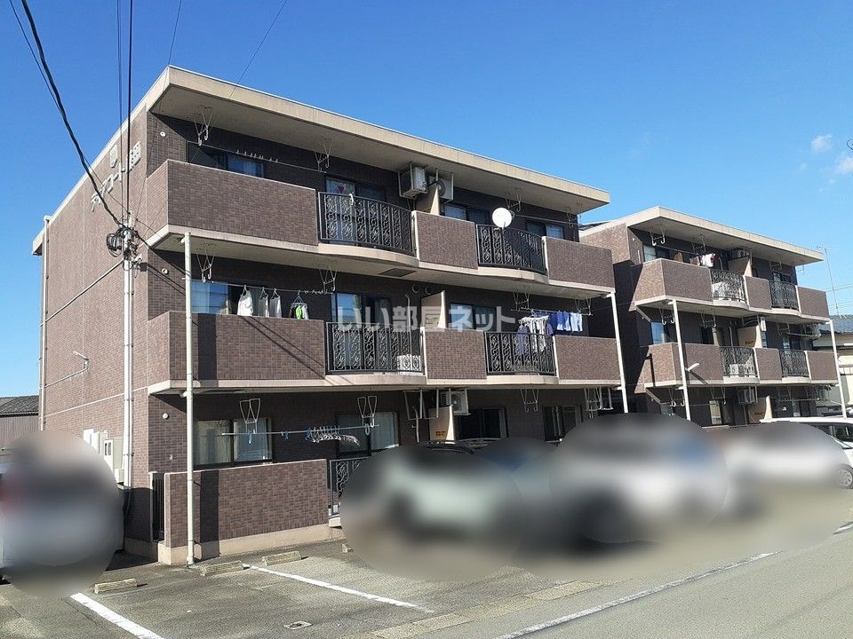 ディアコート鎌田の外観画像