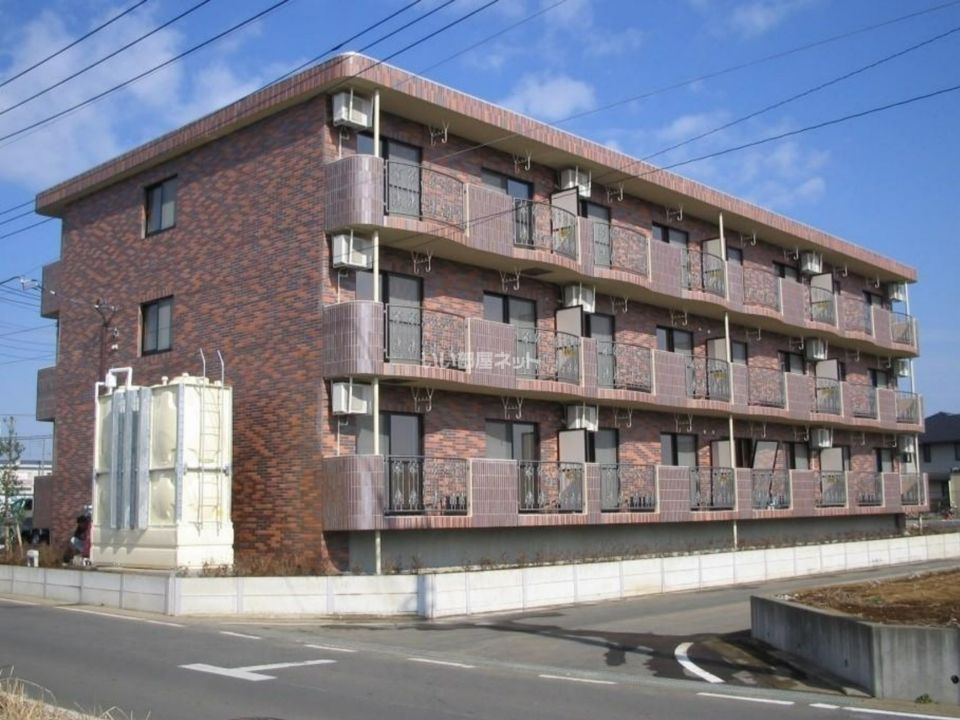 カムリン成田の外観画像