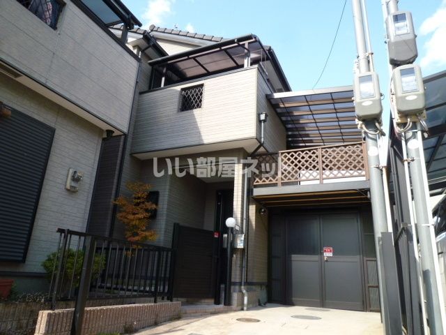 大和高田市磯野北町戸建の外観画像