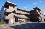 マンションREFINADOの外観画像