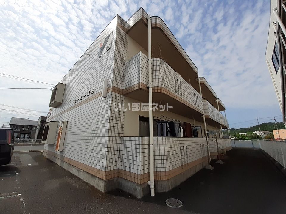 ユーミー青野の外観画像