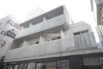 N Plus(エヌ プラス)の外観画像