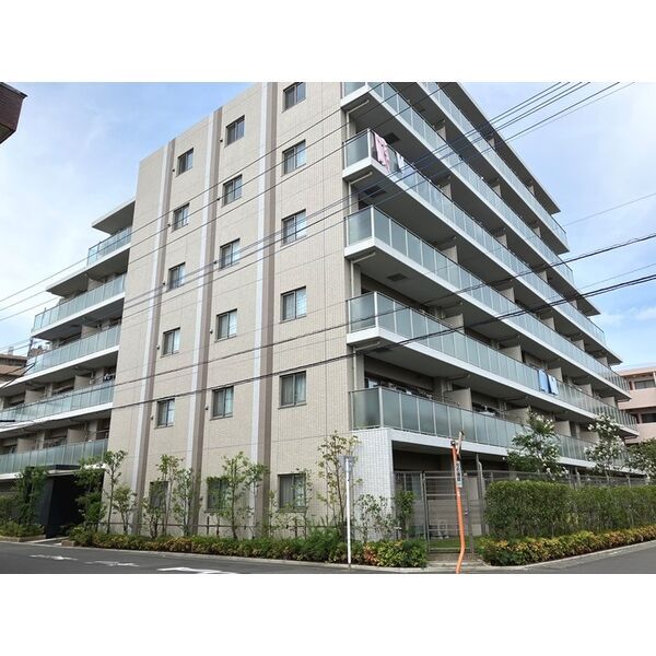 アンビシャス東岩槻の外観画像