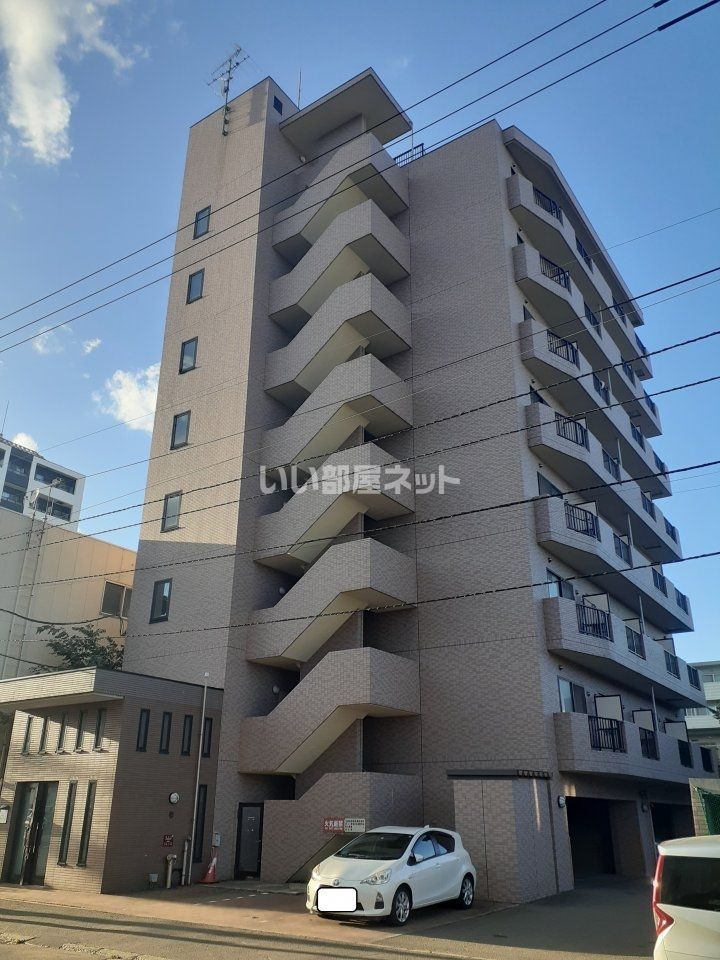 クレステージ北32条の外観画像