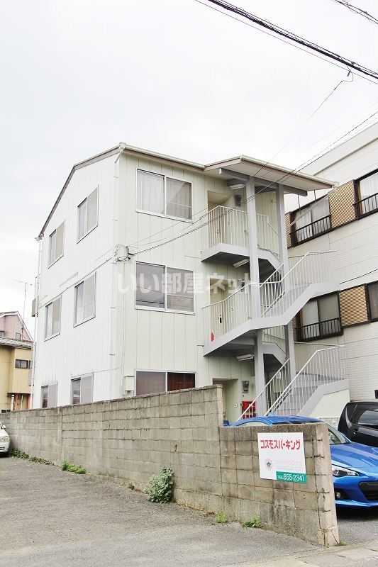 松本アパートの外観画像