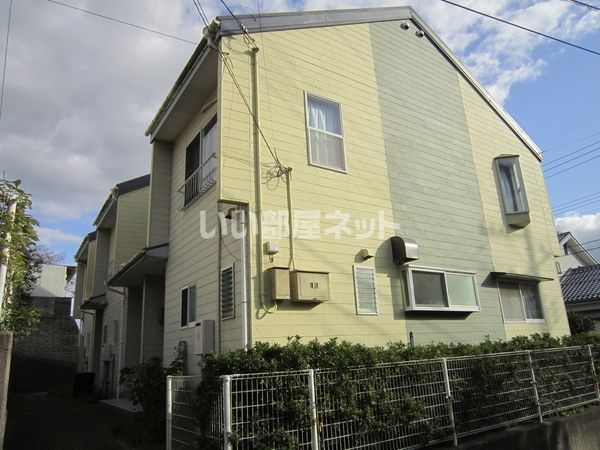 りこうハイツD棟の外観画像