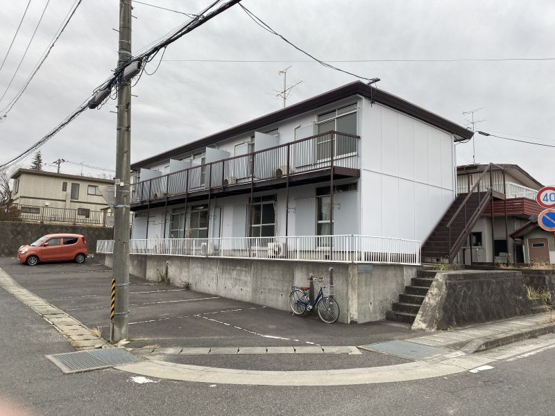 グラース・レノマⅢの外観画像
